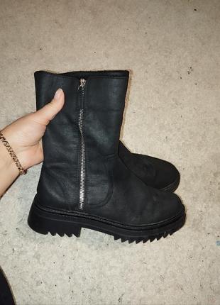 Ботинки на тракторний подошве 38 размер