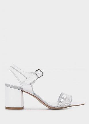 Женские босоножки gem оригинал кожа 6g49 37р