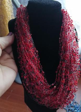 Ожерелье паутинки в красно бордовом цветах