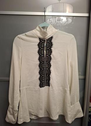 Блуза з мереживом zara