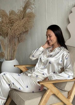 Шовкова піжама для жінок