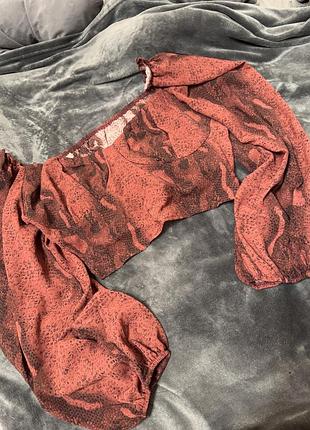 Очень красивая блуза в корсетном стиле