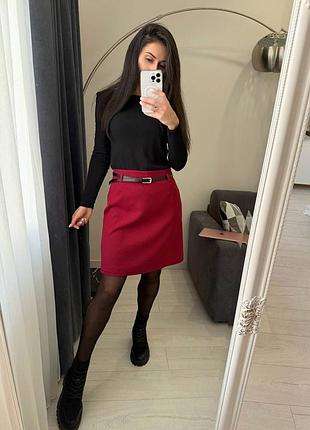 Прямая юбка красная,юбка черного прямого кроя, серая юбка из костюмной ткани