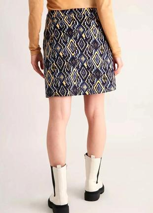 Брендовая юбка "tu" из микровельвета с геометрическим принтом. размер uk14.4 фото