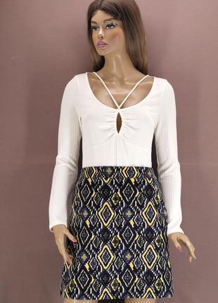 Брендовая юбка "tu" из микровельвета с геометрическим принтом. размер uk14.5 фото