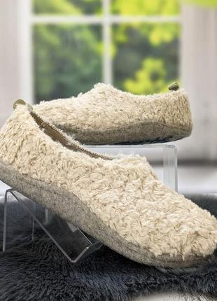 Тапочки чуни женские inblu искусственный мех на фетровой подошве бежевые 4301
