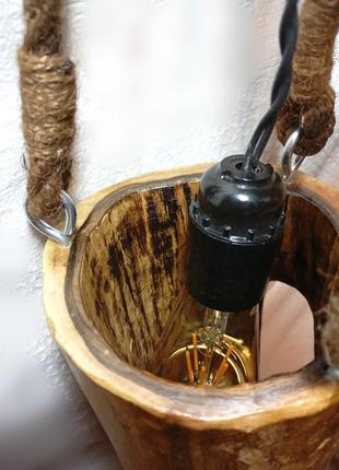 Стельова зональна люстра з дерева6 фото