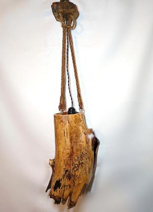 Стельова зональна люстра з дерева7 фото