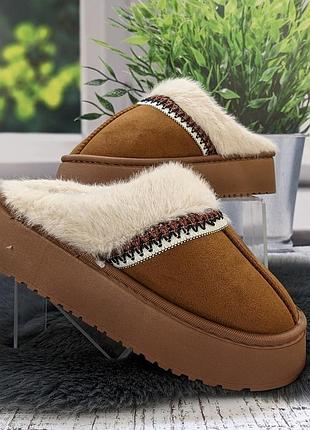 Тапочки-угги женские коричневые с опушкой 4728