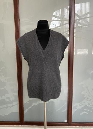 Кашемірова жилетка безрукавка cos 100% кашемір, cashmere.