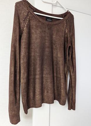 Светр жіночий із золотим напиленням