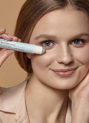 Пептидная сыворотка от темных кругов и морщин вокруг нее