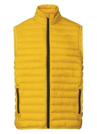 Теплый жилет водоотталкивающий и ветрозащитный для мужчины livergy 418828 м желтый