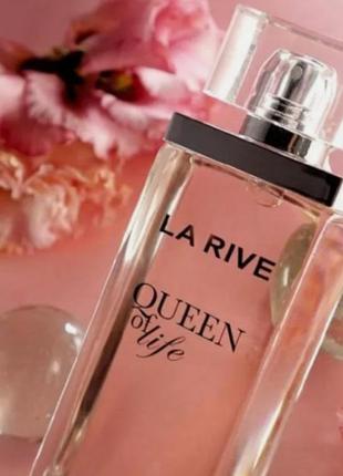Распылил папрума la rive queen of life