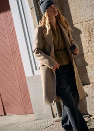 Пальто бежеве zara