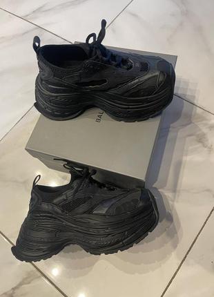 Кроссовки balenciaga