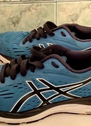 Кросівки чоловічі asics 27.5 cm оригінал