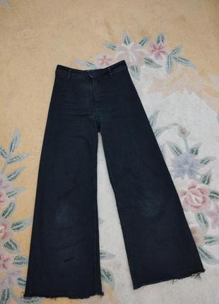 Широкие джинсы zara