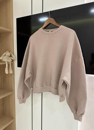 Объемный свитшот пудра