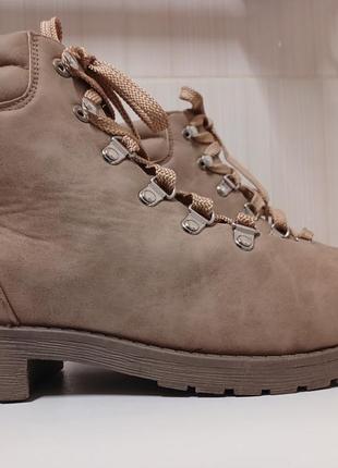 Ботинки infinity, серый нубук, р. 41, ботинки не носились. длина стельки 26 см.