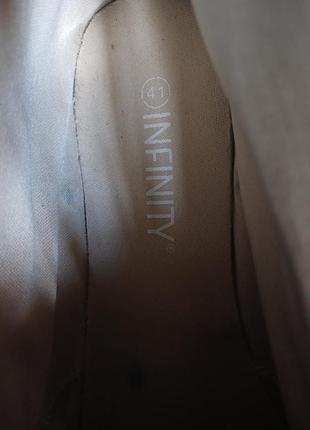 Ботинки infinity, серый нубук, р. 41, ботинки не носились. длина стельки 26 см.