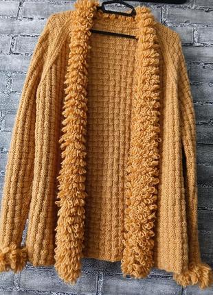 Кардиган без застёжки желто-горчичного цвета