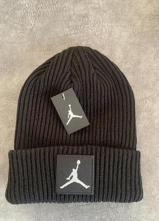 Шапка nike jordan тепла зимова теплая зимняя найк джордан/чорна