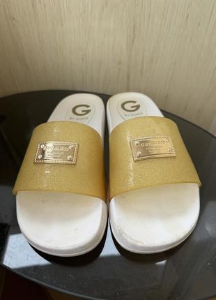 Шльопанці жіночі by guess