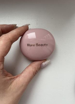Румʼяна rare beauty nearly berry