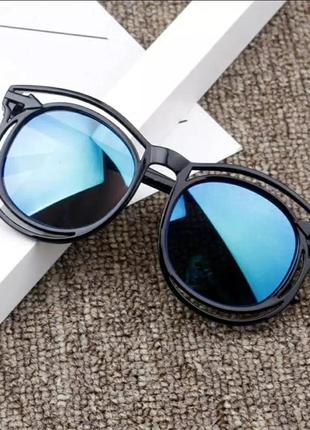 Сонцезахисні окуляри дитячі