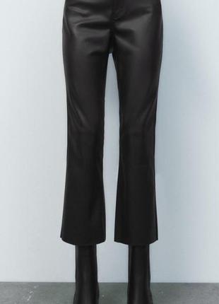 Кожаные брюки zara