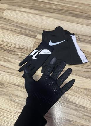Комплект зимней варежки nike и снуд nike + подарок!!