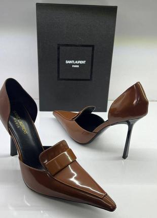 Туфлі лакова шкіра босоніжки гострий носок висока шпилька