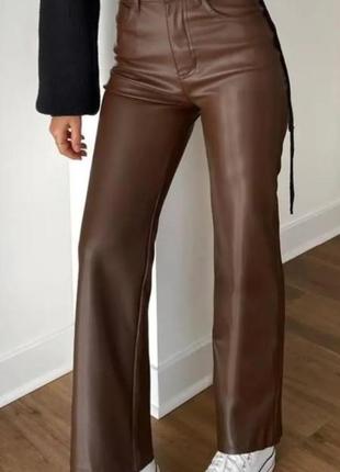 Широкие брюки утепленные