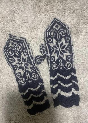 Рукавицы женские ручная работа