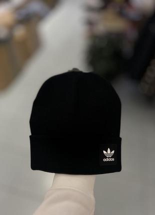 Шапка adidas. оригинал.6 фото
