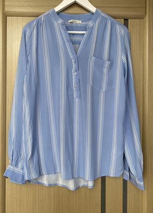 Голубая рубашка в полоску вискоза