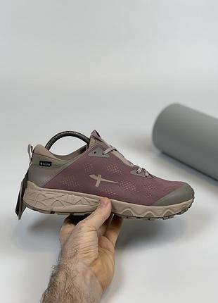 Кроссовки tamaris