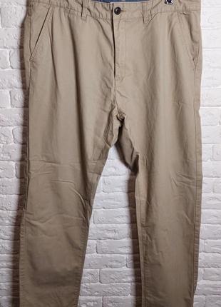 Фирменныемлегкие брюки штаны 38р.