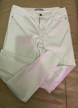 Белые джинсы скини george