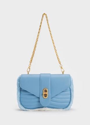 Сумочка charles & keith
