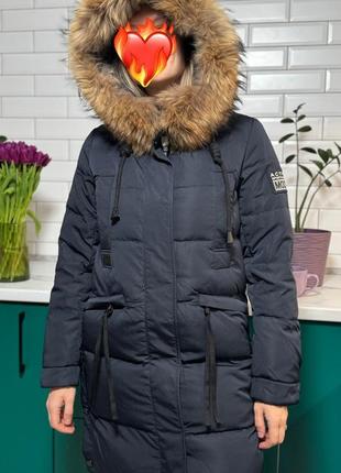 Пуховик зимний с капюшоном
