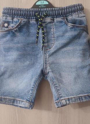 Джинсовые детские шорты на мальчика 3 лет
