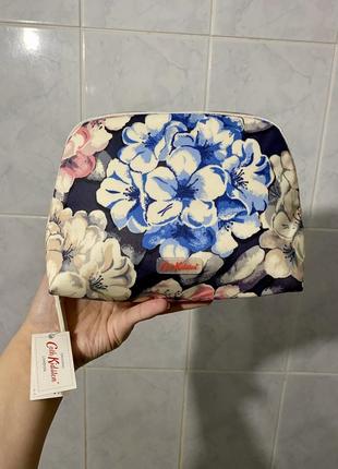 Новая, качественная косметичка от cath kidston