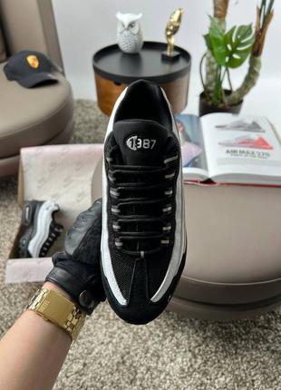 Женские кроссовки nike air max 95 white black6 фото