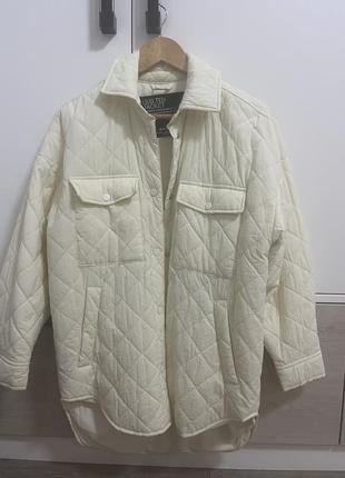 Куртка stradivarius