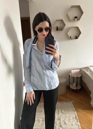 Красива коттонова блуза