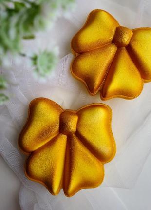 Бомбочка для ванни бант. бомбочка для дітей. бомбочки для ванни