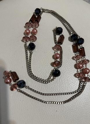 Длинное элегантное ожерелье