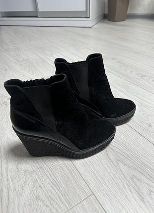 Сапоги женские